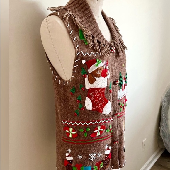 Christmas Sweater Knit Vest With Detail, Small - Picture 4 of 4